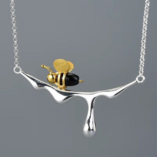 Prity Jewel Bee & Honey Drip Necklace – 925 Sterling Silver 18K Gold Designer Pendant with Black Agate
