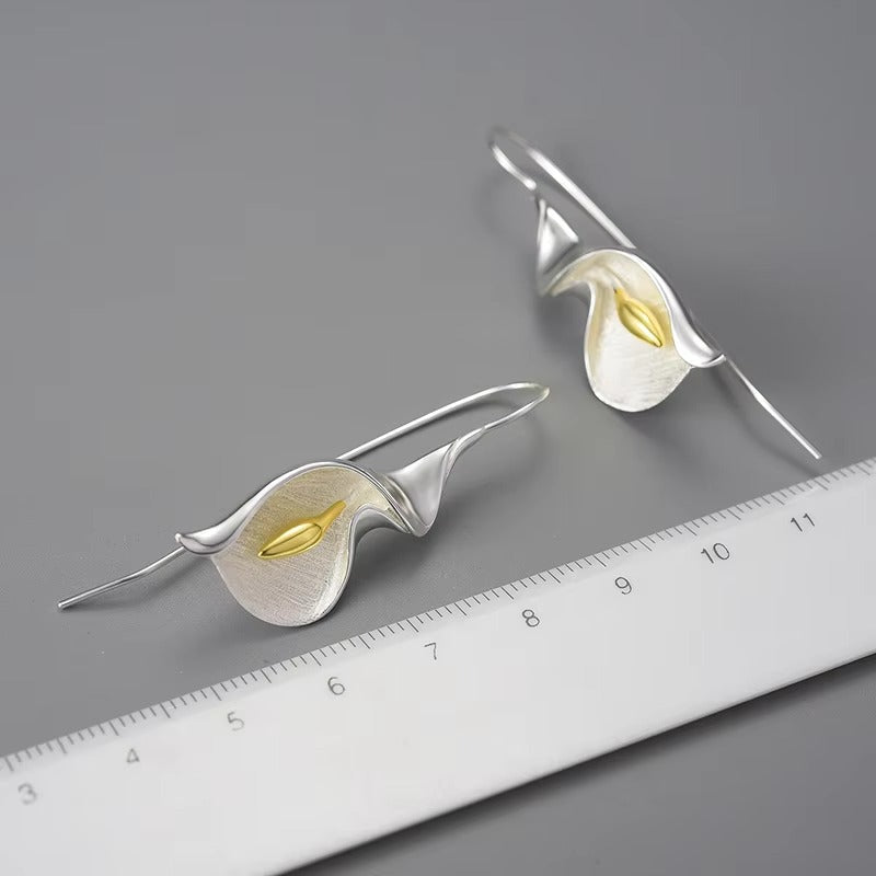 Prity Jewel Calla Lily Dangle Earrings – 925 Sterling Silver 18K Gold Plated Floral Drop Earrings